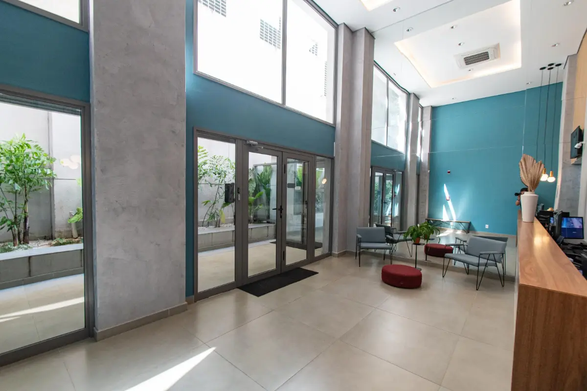 Hall de entrada do condomínio
